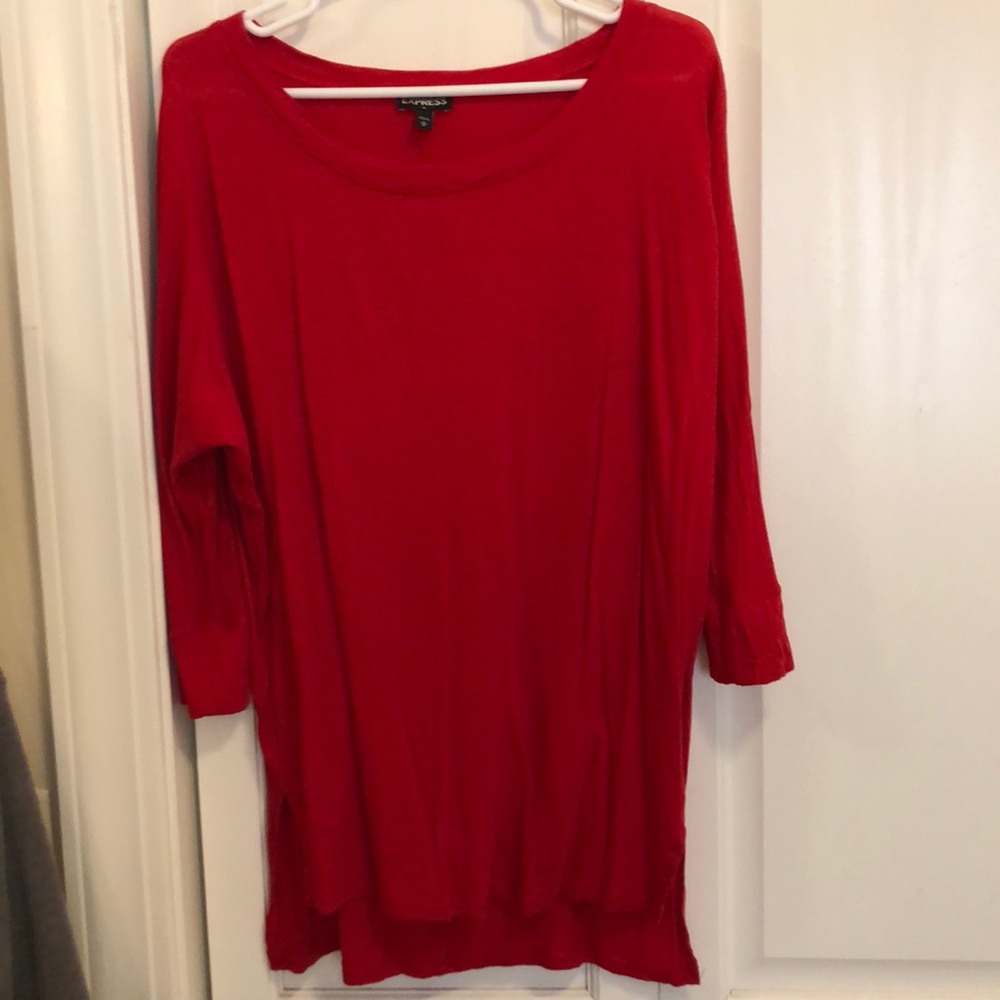 Express 3/4 sleeve hi-lo